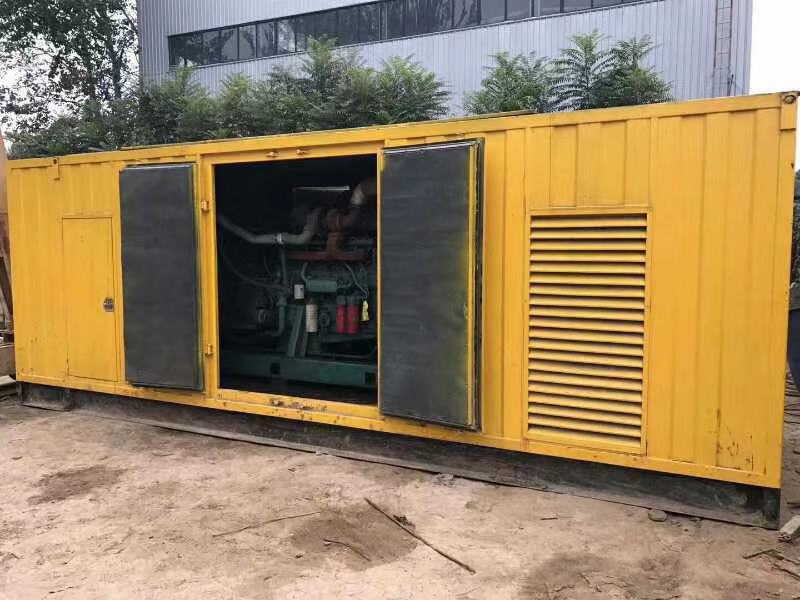 瑞丽柴油发电机组滤清器内充满机油但压力不足如何进行故障排查？